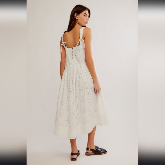 NWT FREE PEOPLE Primavera Eyelet Midi Dress Size S $168 Retail!!FLAW SEE BELOW - Picture 4 of 9